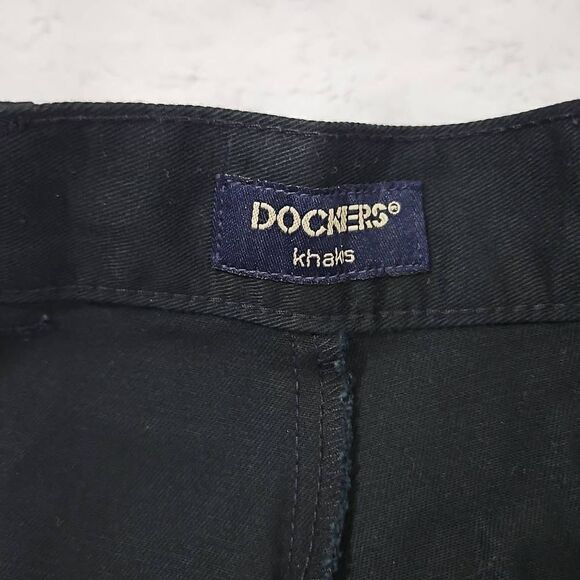 Dockers 36 x 30 Pleated Black Dress Pants - Picture 5 of 6